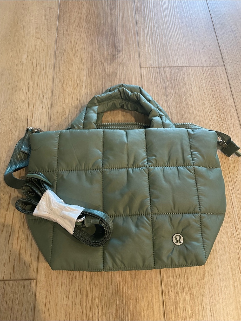 NWOT lululemon athletica Quilted Olive Tote Bag with Removable Strap